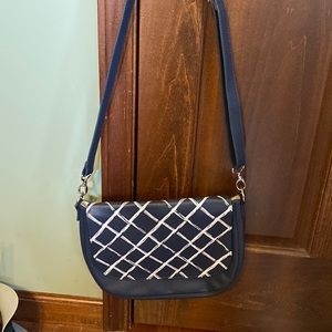 Thirty one cross body. Never used